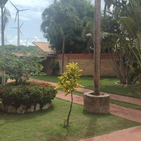 Pousada paraiso das falésias. Beberibe Exterior foto